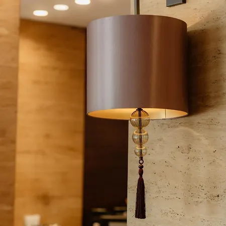 מלון Metropol Palace, 5*